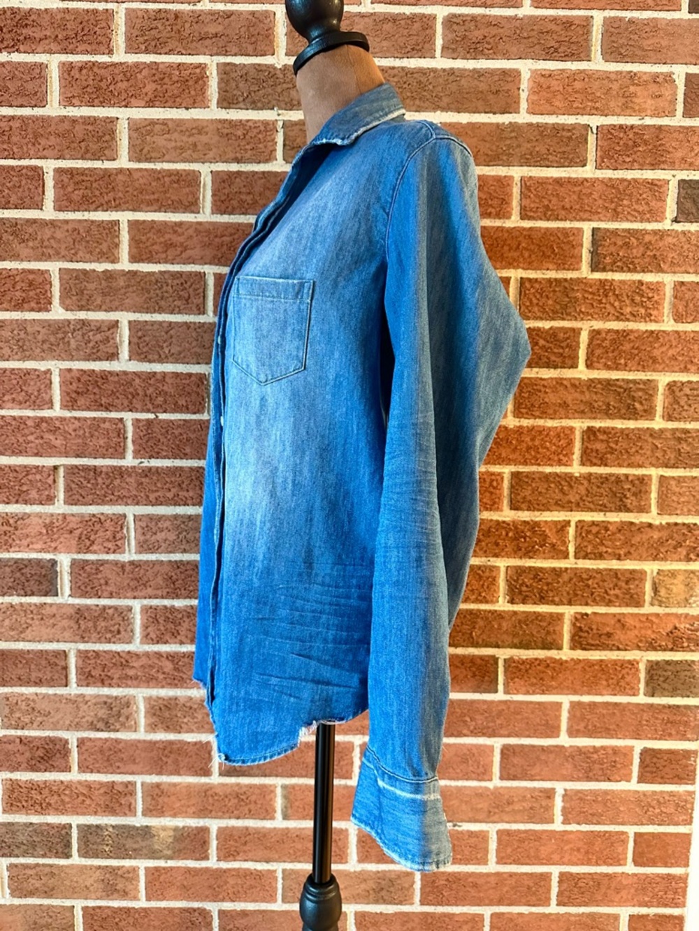 Frank & Eileen Denim Button-Up Collared Long Sleeve Blue Women's, Size XS - Picture 4 of 10